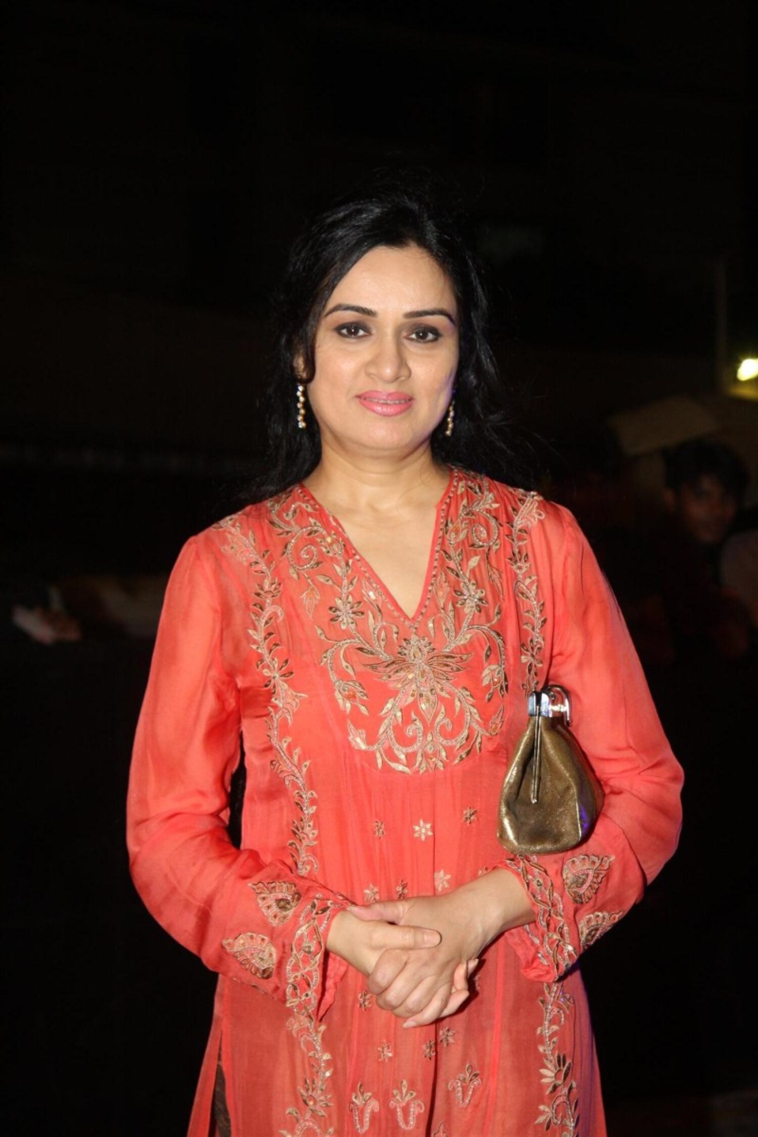 Padmini Kolhapure at film ISSAQ premiere in Mumbai : rediff bollywood