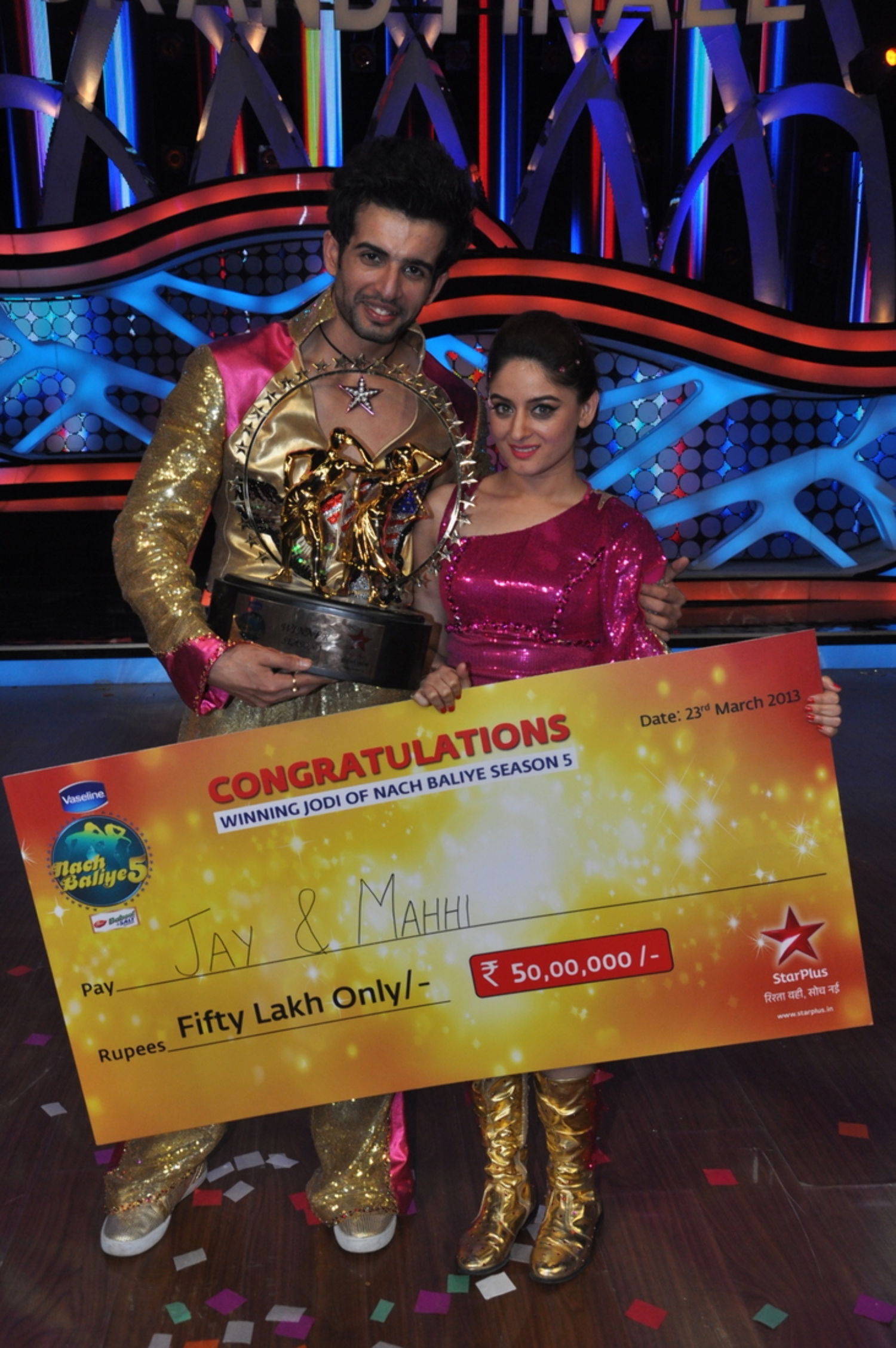 Nach Baliye 5 winner couple Jai Bhanushali and Mahi 6 : rediff