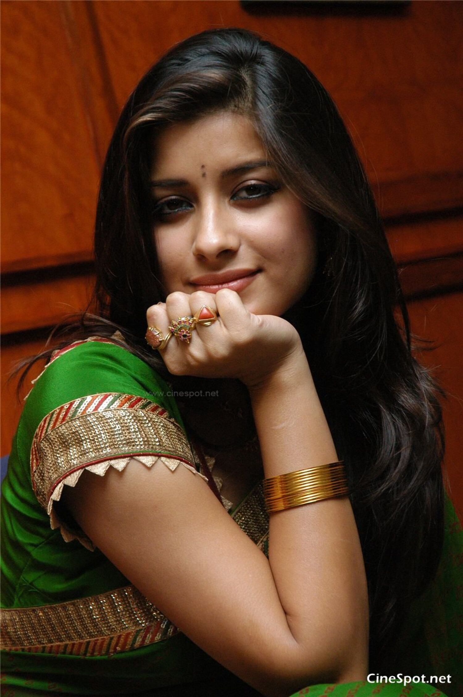 Madhurima South Actress Hot Sexy Photos 23 Dayaworld On Rediff Pages 