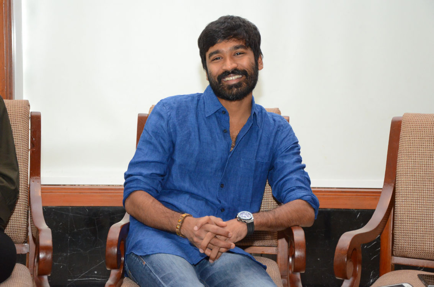 Dhanush 4 : vip 2 on Rediff Pages