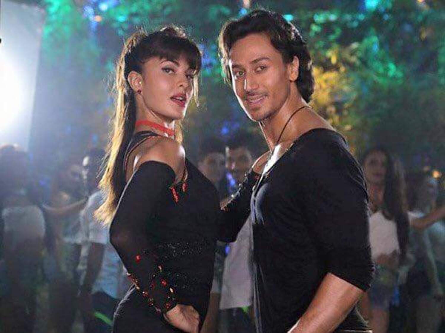 Jacqueline Fernandez Tiger Shroff Movie A Flying Jatt Song Stills a
