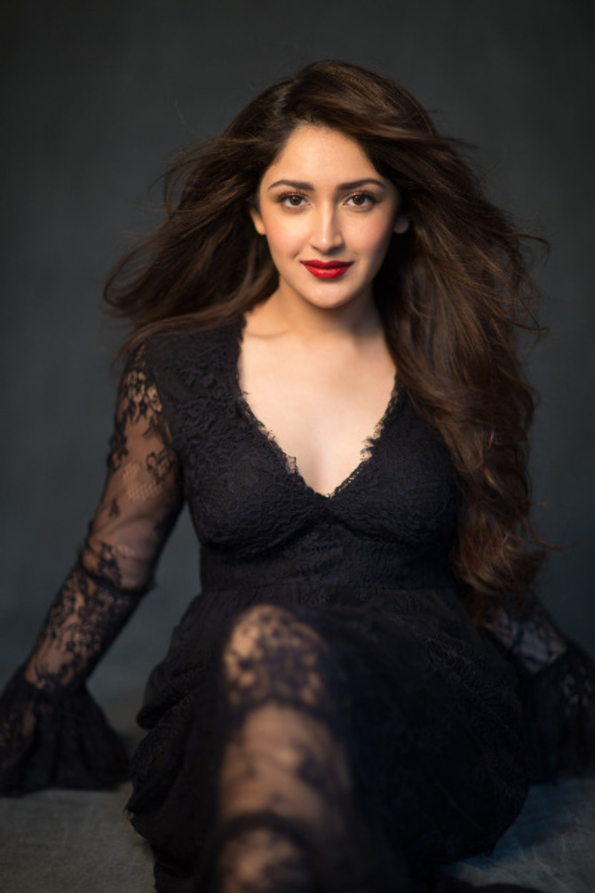 Sayyeshaa Saigal Junga Tamil Movie Stills 4  sayyeshaa saigal photos