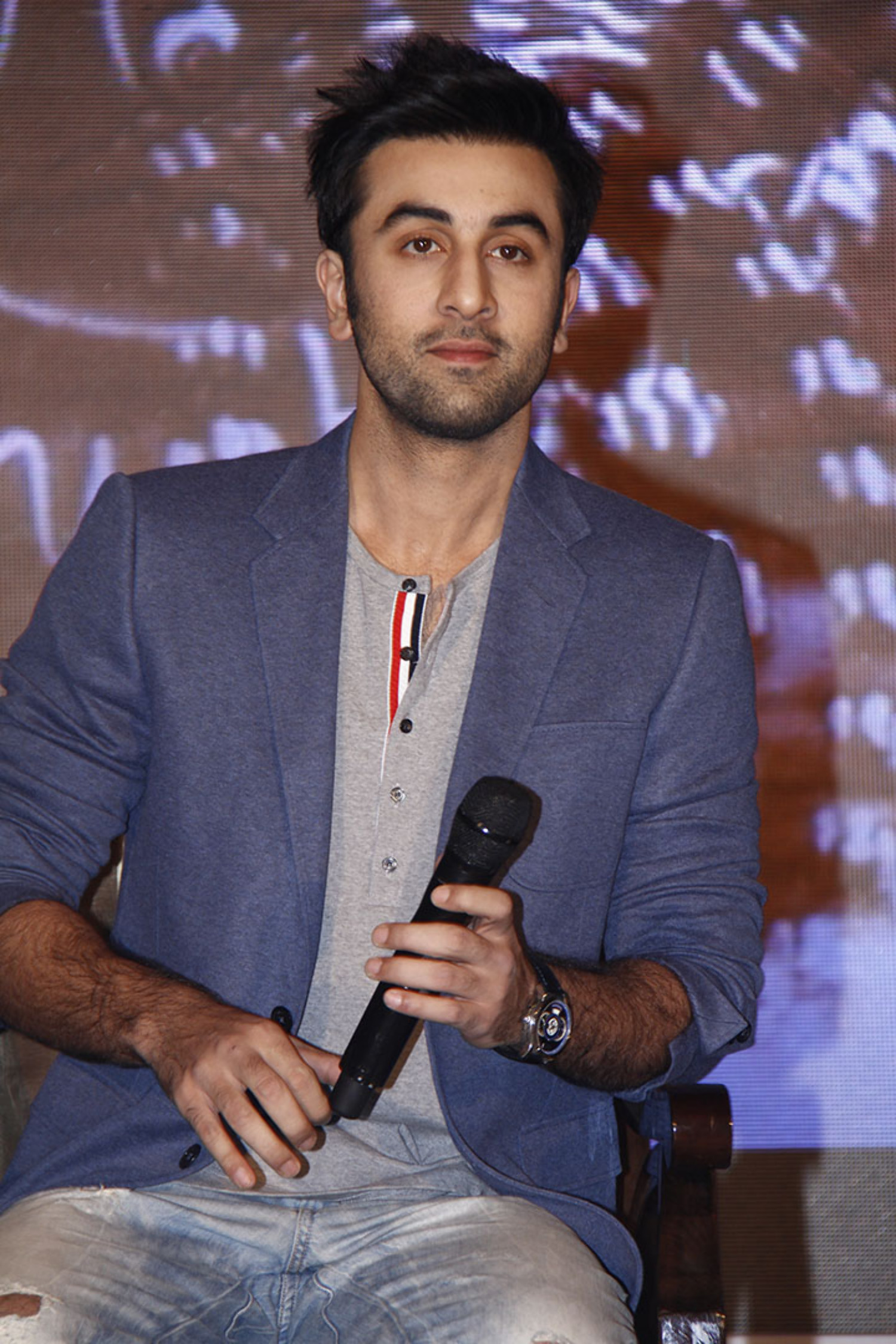 Ranbir Kapoor interacting with the media at the 19th Annual Screen ...